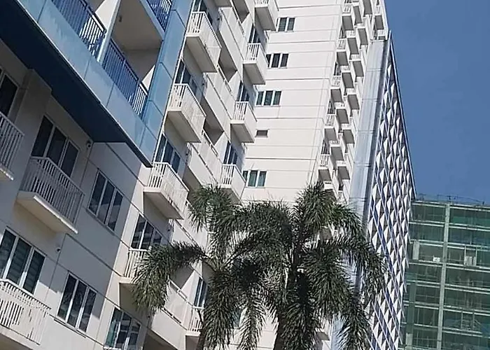 Aparthotel Sea Staycation Moa Complex By Elijah Manila